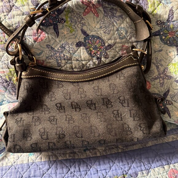 Dooney & Bourk HP724 Signature Black Canvas Leather Mini East West Slouch Bag - Picture 2 of 7